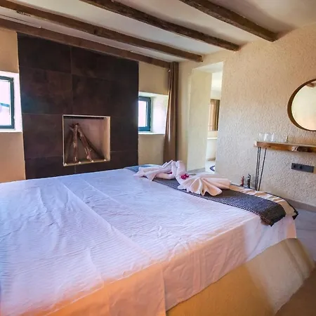 Unique Boutique For Chill/out Getaway Hotel