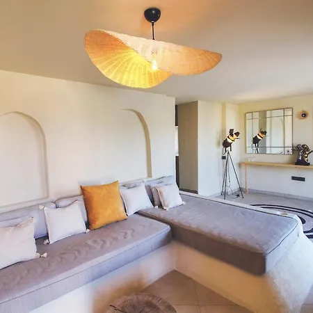 Unique Boutique For Chill/out Getaway Bogazici